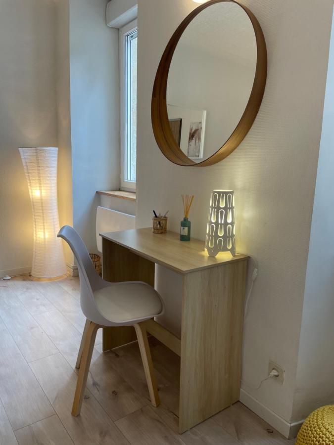 T2 Plein Centre Au 1Er Etage Avec Parking Prive Apartamento Millau Exterior foto