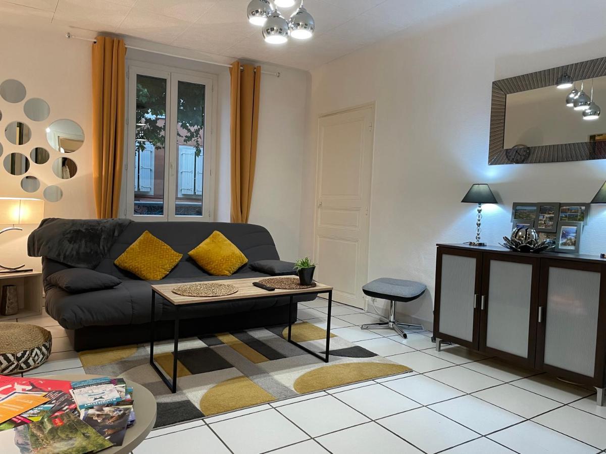 T2 Plein Centre Au 1Er Etage Avec Parking Prive Apartamento Millau Exterior foto