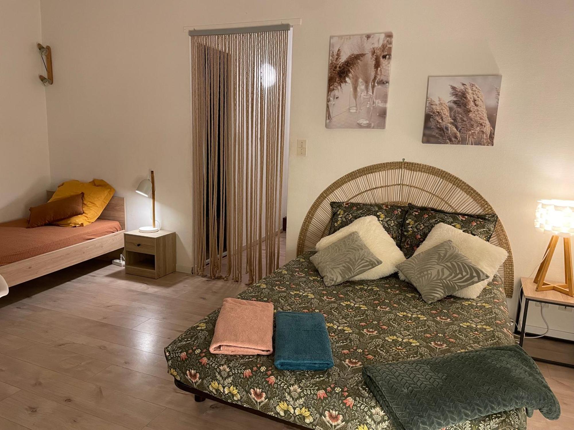 T2 Plein Centre Au 1Er Etage Avec Parking Prive Apartamento Millau Exterior foto
